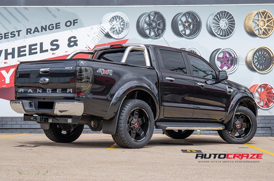 FORD RANGER AB811 SATIN BLACK GLOSS INSERTS